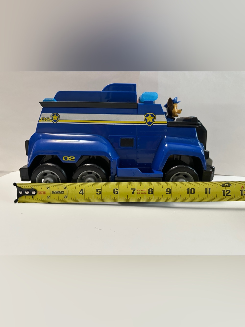 PAW Patrol toy bundle. Chase Ultimate Cruiser and extra accessories. - Picture 16 of 16